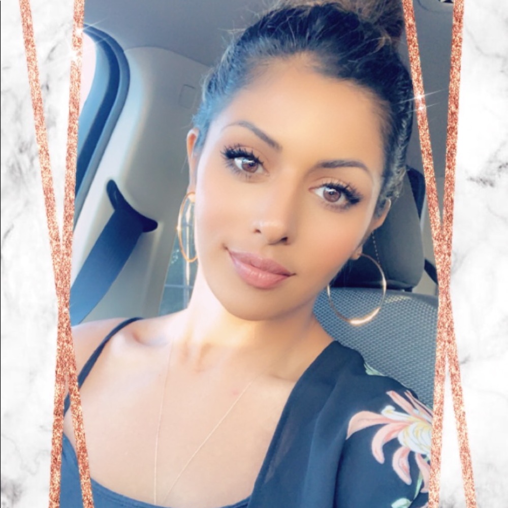 Meet your Posher, Nisha